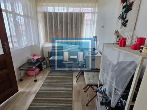 Prodaja, kuća, 250m², Vranje, Srbija - image 6