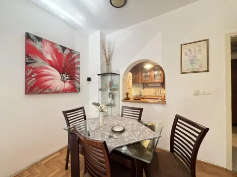 Izdavanje, dvosoban stan, 74m², Preko Morače, Podgorica - image 4