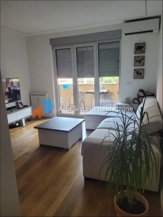 Rent, apartment, 60m², Lekino Brdo, Voždovac Sve Podlokacije