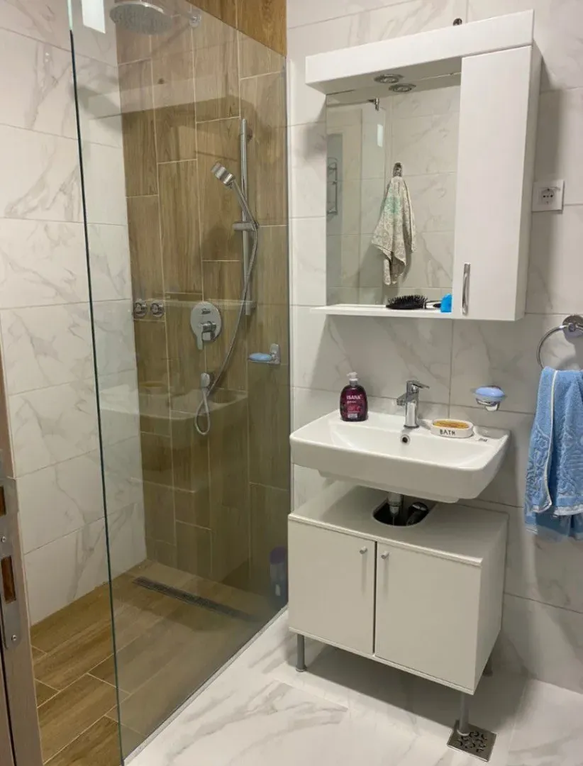 Izdavanje, jednosoban stan, 47m², Zabjelo, Podgorica