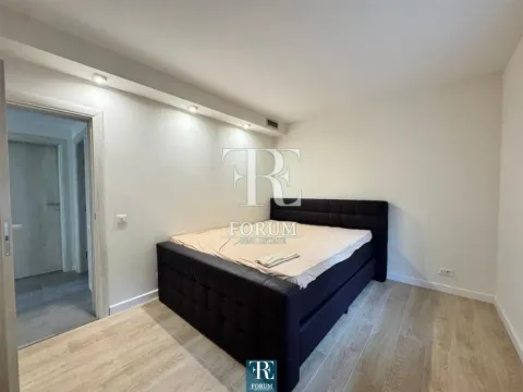 Izdavanje, dvosoban stan, 100m², Zagorič, Podgorica - image 7