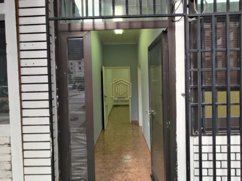 Prodaja, poslovni prostor, 36m², Lepa Kata, Podgorica - image 2