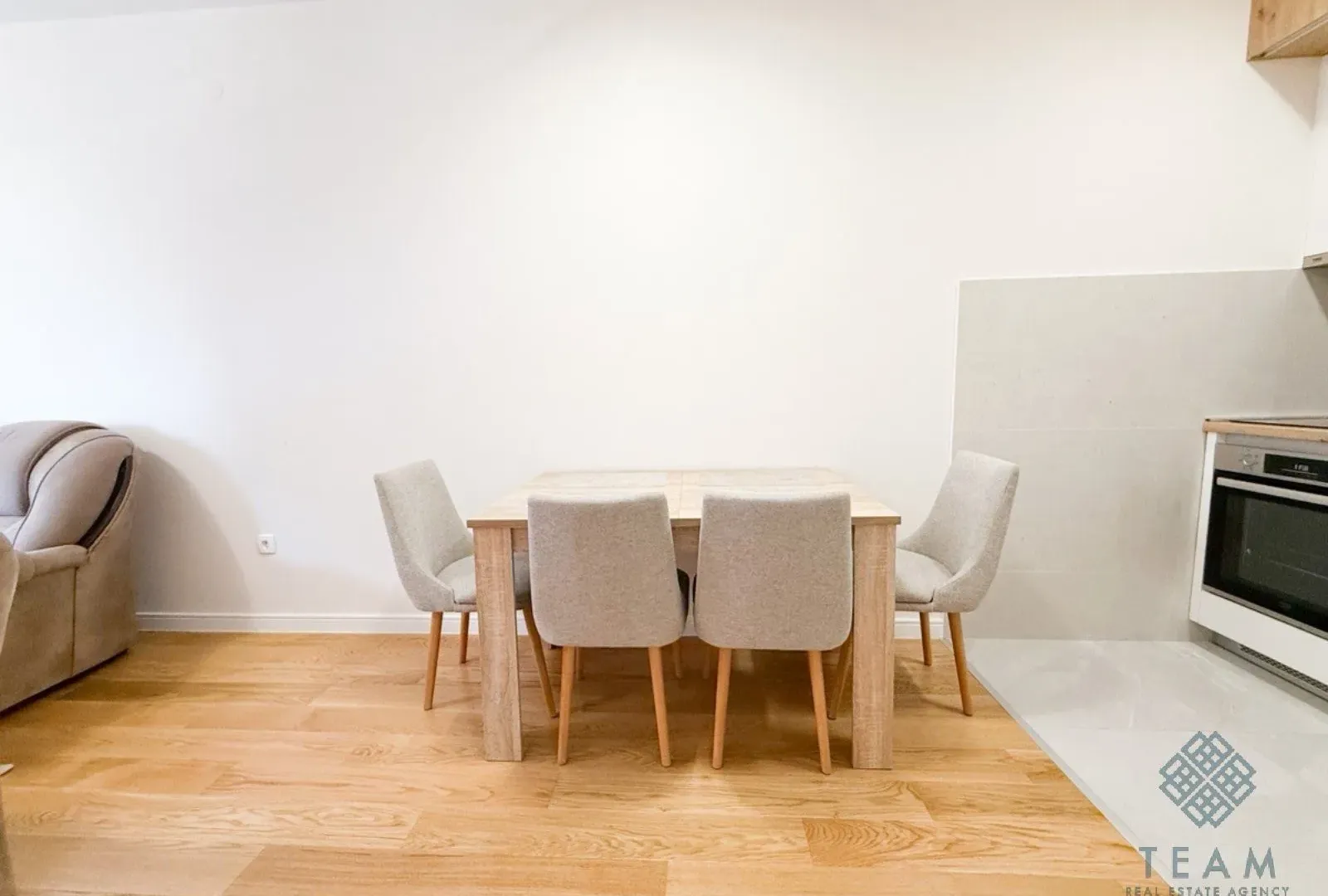 Rent, one bedroom apartment, 47m², Central Point, Podgorica