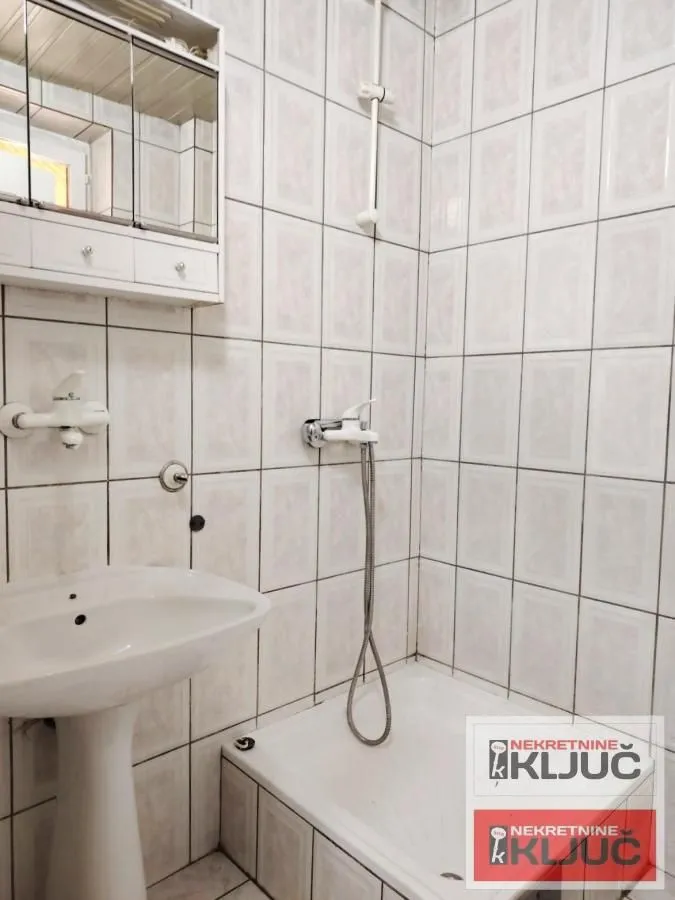 Rent, house, 120m², Centar, Novi Sad