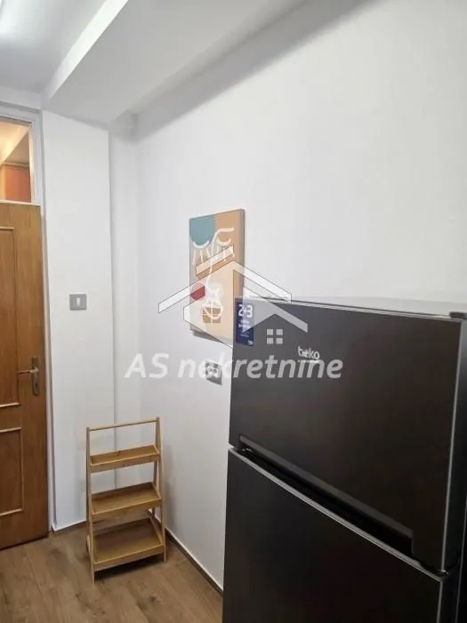 Izdavanje, stan, 50m², Đeram Pijaca, Beograd