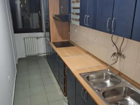 Izdavanje, četvorosoban stan, 96m², Rotkvarija, Novi Sad Sve Podlokacije - image 20