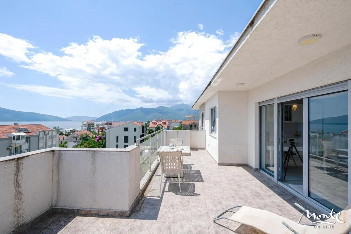 Sale, three bedroom apartment, 116m², Tivat, Crna Gora
