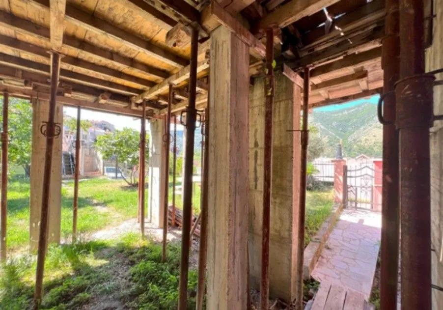 Sale, house, 200m², Dobrota, Kotor