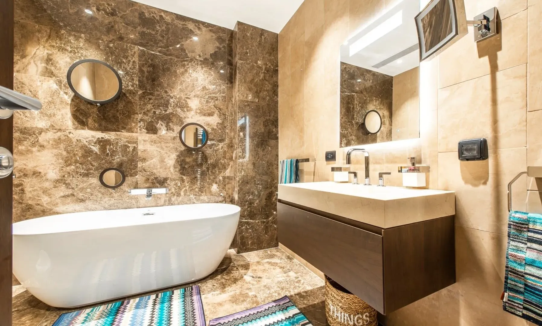 Sale, four bedroom apartment, 500m², Đuraševići, Tivat