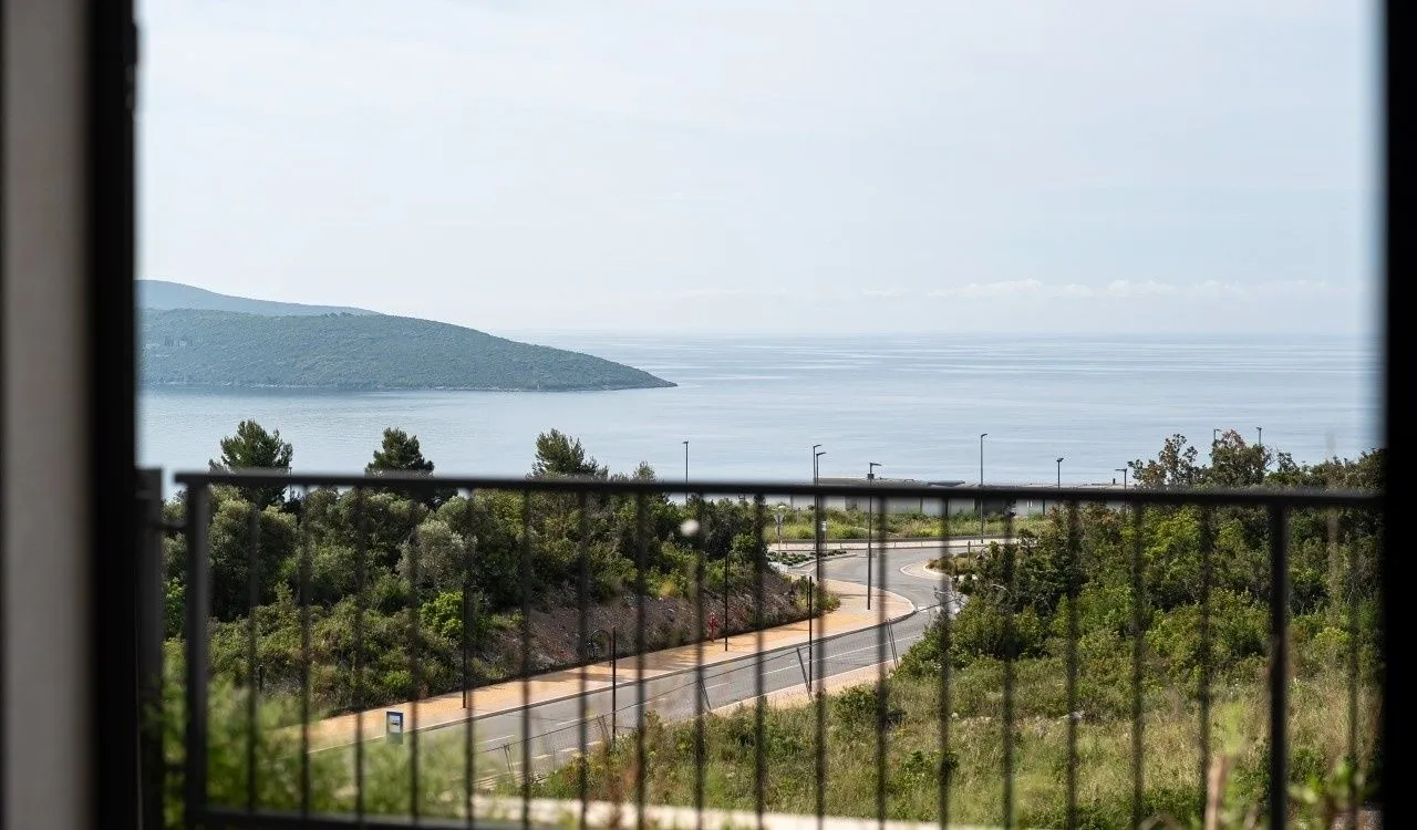 Prodaja, dvosoban stan, 94m², Luštica Bay, Tivat