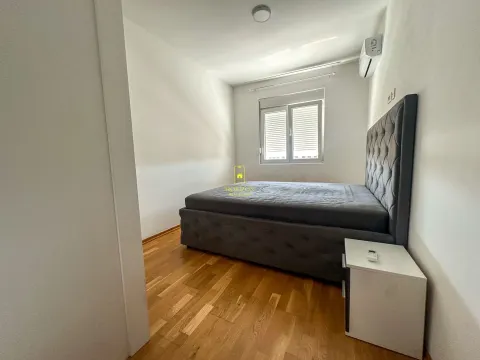 Rent, two bedroom apartment, 68m², Ljubović, Podgorica - image 8