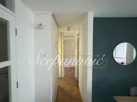 Prodaja, dvosoban stan, 61m², Bulevar Oslobodjenja, Novi Sad Sve Podlokacije - image 3