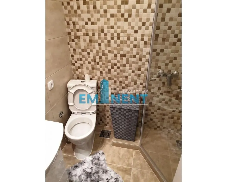 Izdavanje, stan, 34m², Zemun Centar, Zemun Sve Podlokacije