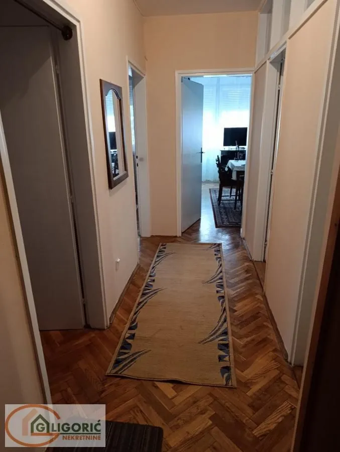 Izdavanje, trosoban stan, 72m², Voždovac Sve Podlokacije, Beograd