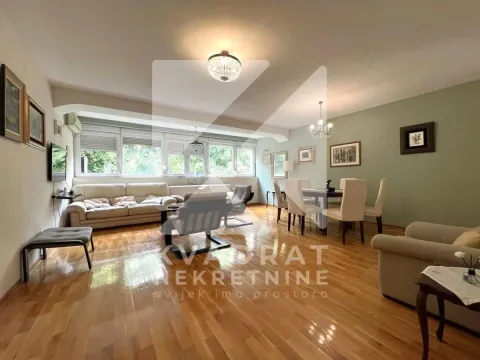 Izdavanje, trosoban stan, 115m², Preko Morače, Podgorica