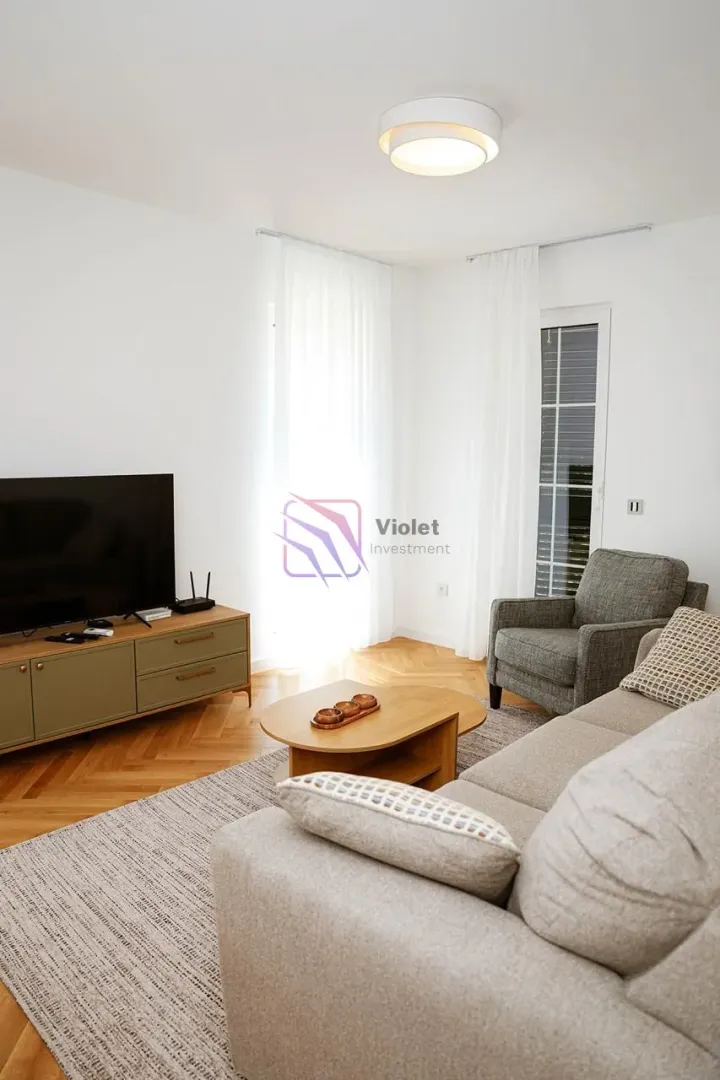 Prodaja, dvosoban stan, 59m², Kavač, Kotor