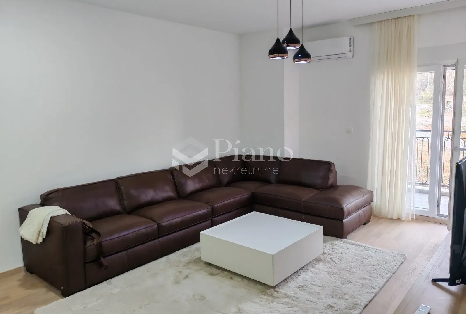 Rent, two bedroom apartment, 79m², Vezirov Most, Podgorica