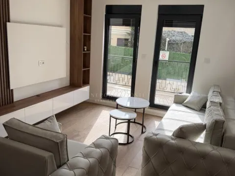 Rent, one bedroom apartment, 45m², Lekino Brdo, Voždovac Sve Podlokacije - image 5