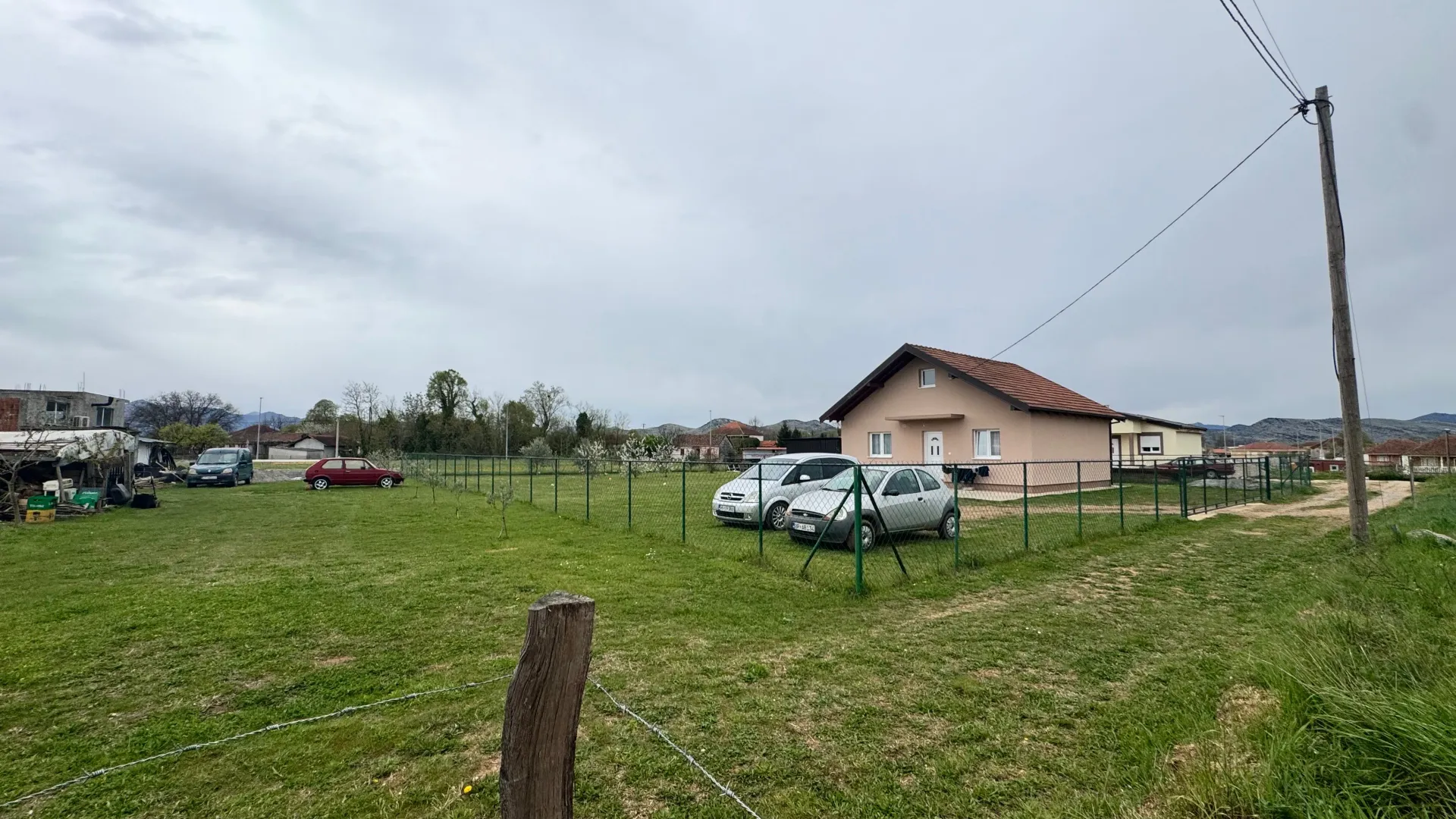 Prodaja, plac, 550m², Golubovci, Podgorica