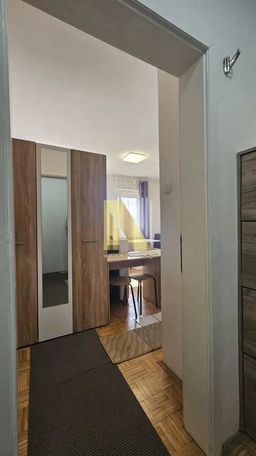 Prodaja, garsonjera, 24m², Veternik, Novi Sad Sve Podlokacije