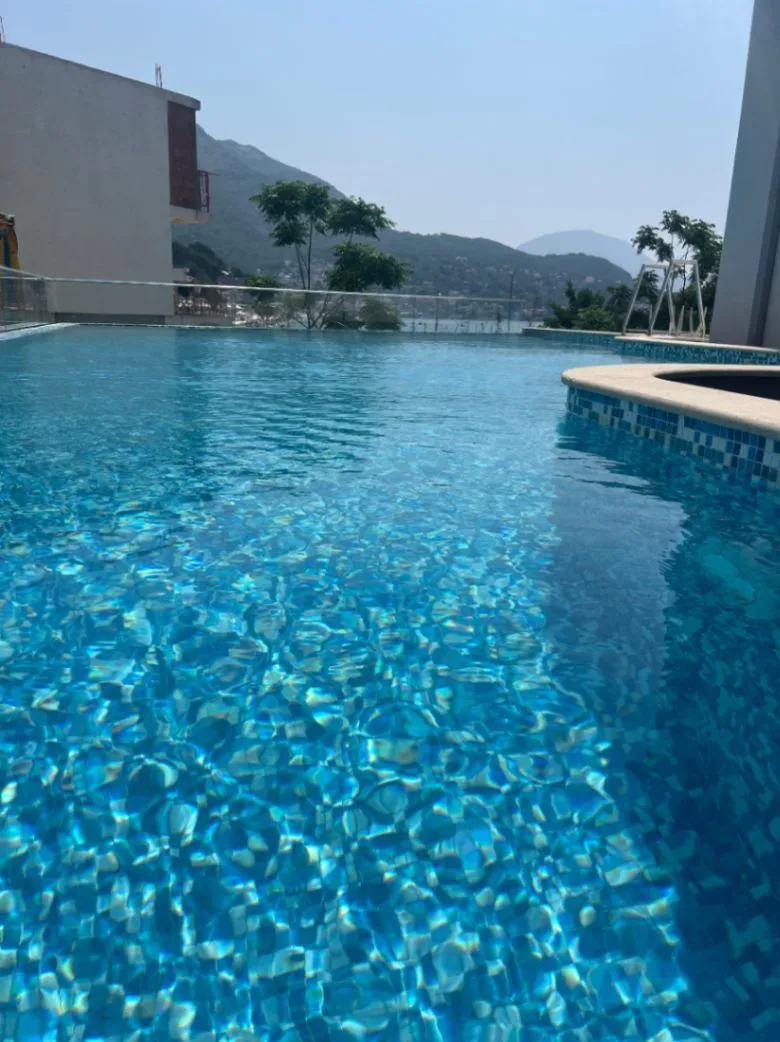 Sale, office space, 2500m², Sutomore, Bar