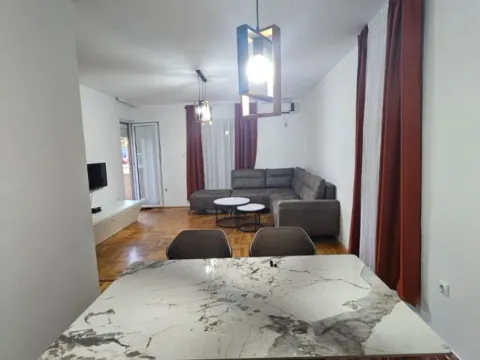 Izdavanje, jednosoban stan, 60m², Zagorič, Podgorica - image 3