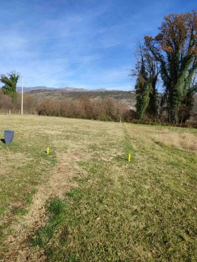 Prodaja, plac, 1100m², Danilovgrad, Crna Gora