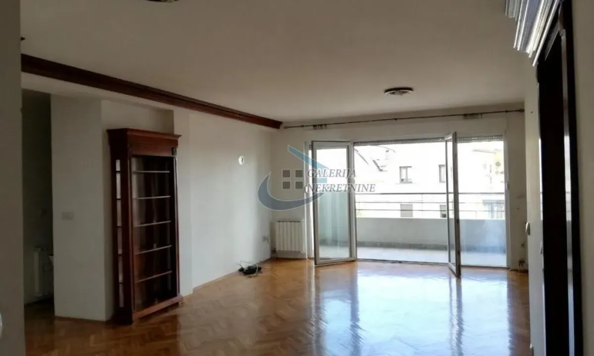 Sale, four bedroom apartment, 117m², Savski Venac, Beograd