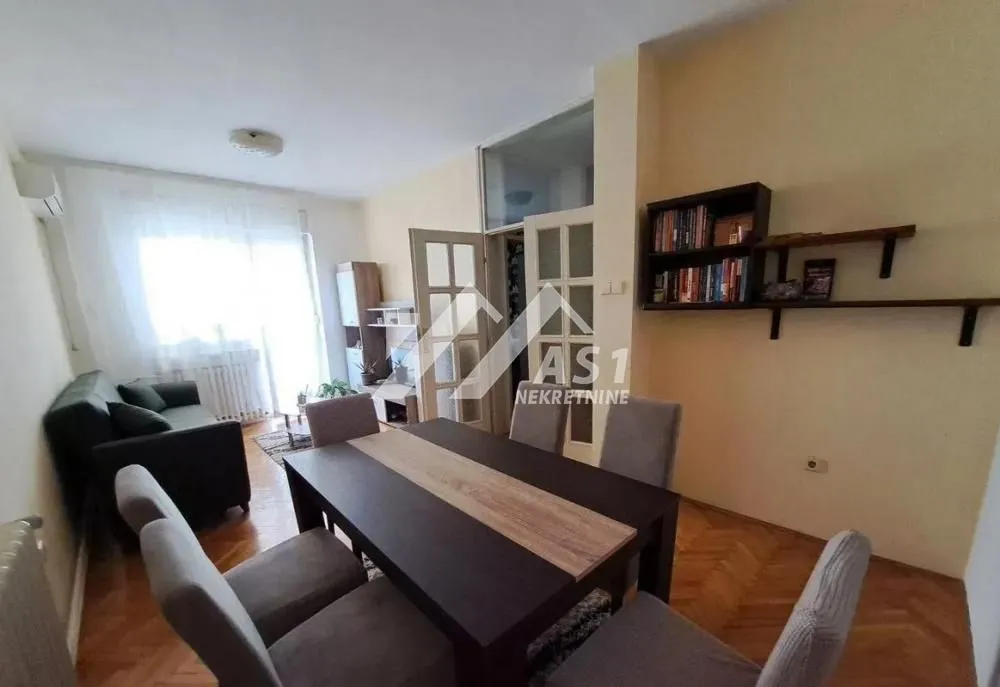 Izdavanje, dvosoban stan, 50m², Grbavica, Novi Sad Sve Podlokacije