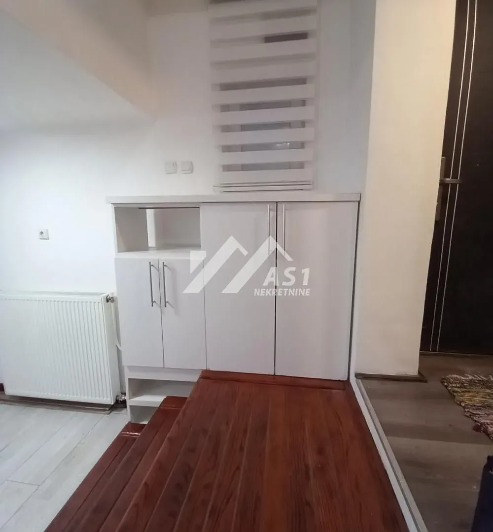 Prodaja, dvosoban stan, 50m², Stari Majur, Petrovaradin