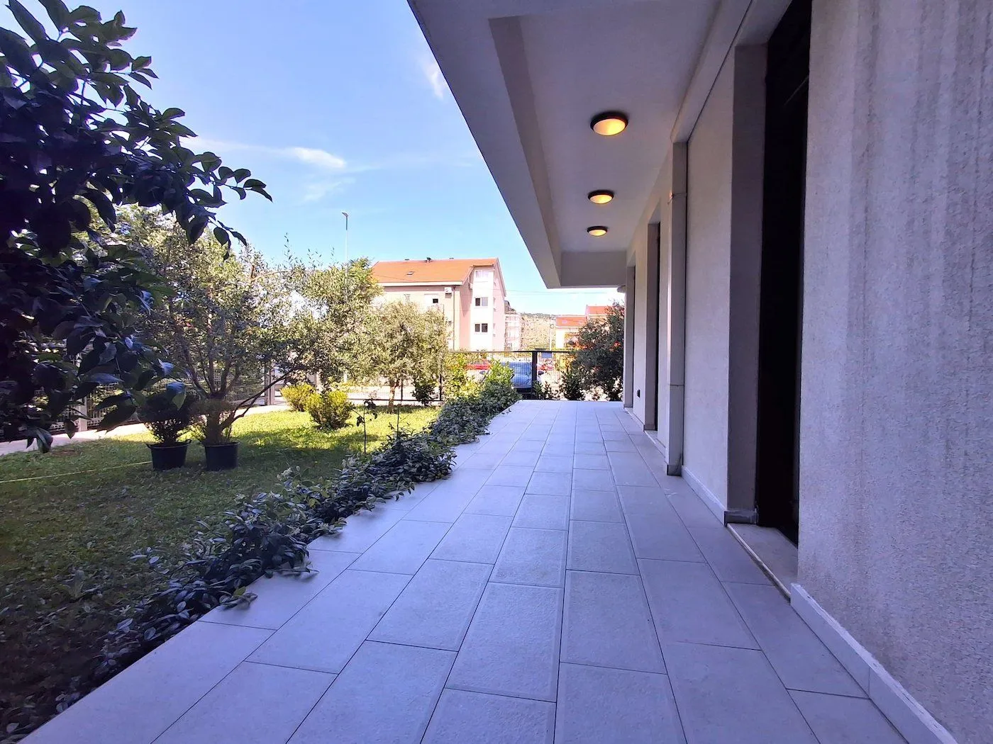 Rent, apartment, 100m², Dalmatinska ulica, Podgorica