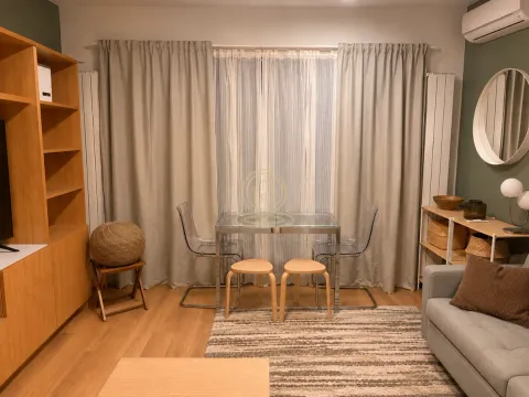 Rent, one bedroom apartment, 33m², Savski Venac, Beograd - image 2