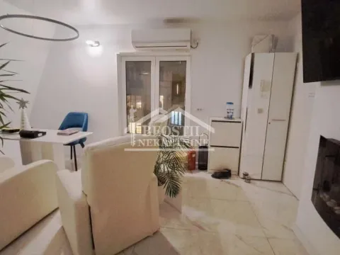 Izdavanje, četvorosoban stan, 119m², Stari Grad, Beograd - image 4