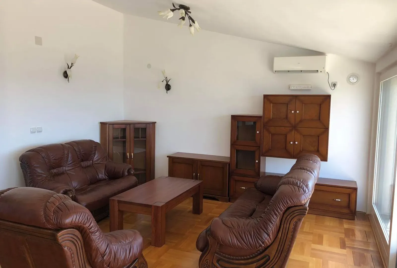 Prodaja, kuća, 620m², Bar, Crna Gora
