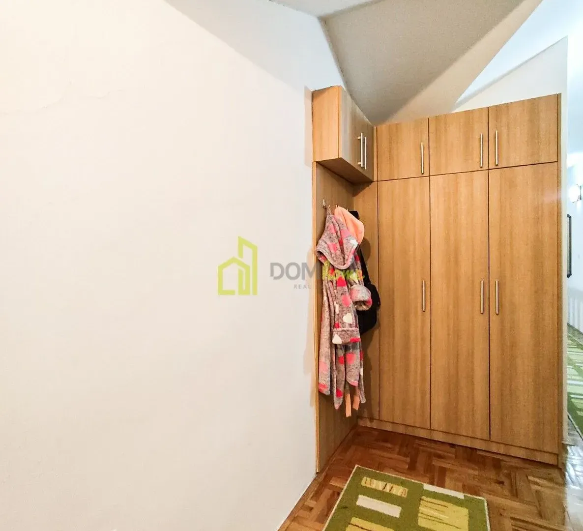 Prodaja, dvosoban stan, 80m², Masline, Podgorica