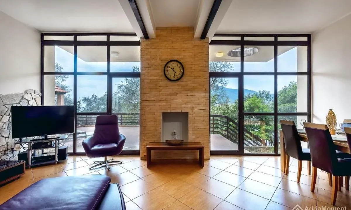 Prodaja, kuća, 155m², Centar, Budva