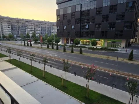Izdavanje, jednosoban stan, 50m2, Central Point, Podgorica