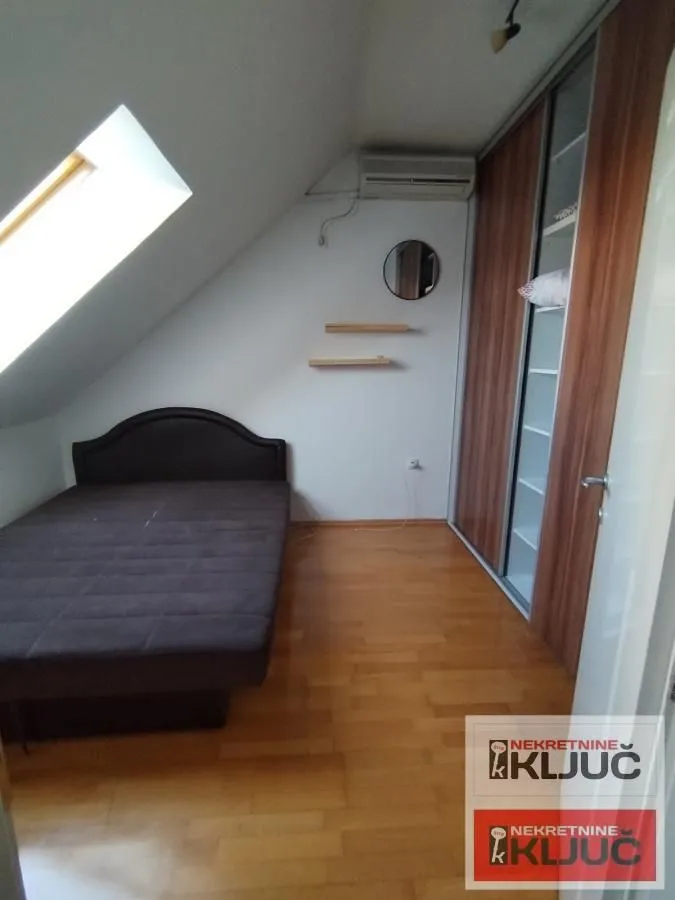 Prodaja, dvosoban stan, 42m², Centar, Novi Sad