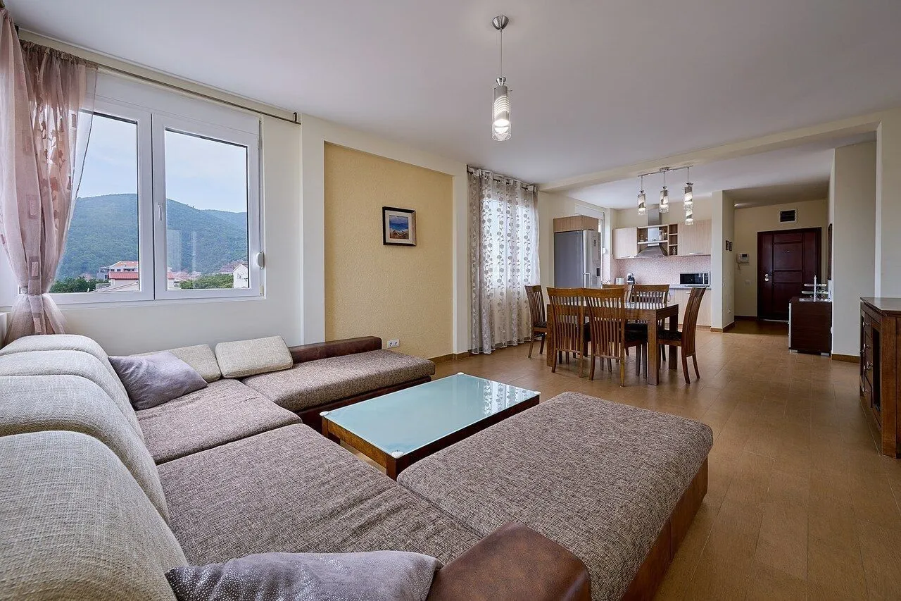 Prodaja, dvosoban stan, 88m², Budva, Crna Gora