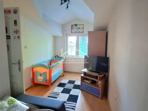Prodaja, trosoban stan, 73m², Karaburma, Palilula Sve Podlokacije - image 11