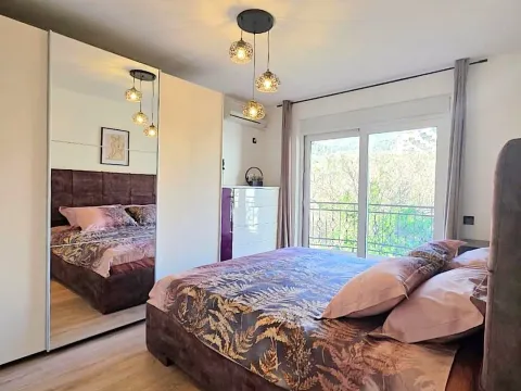 Sale, three bedroom apartment, 106m², Bečići, Budva - image 14