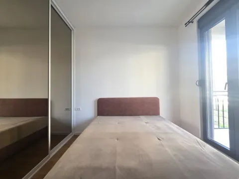 Izdavanje, jednosoban stan, 40m², Tološi, Podgorica - image 7