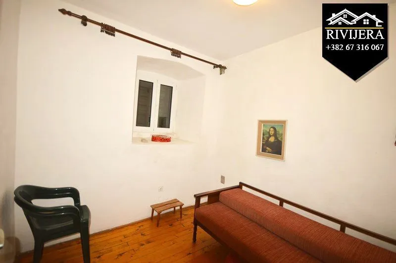 Prodaja, dvosoban stan, 54m², Centar, Herceg Novi