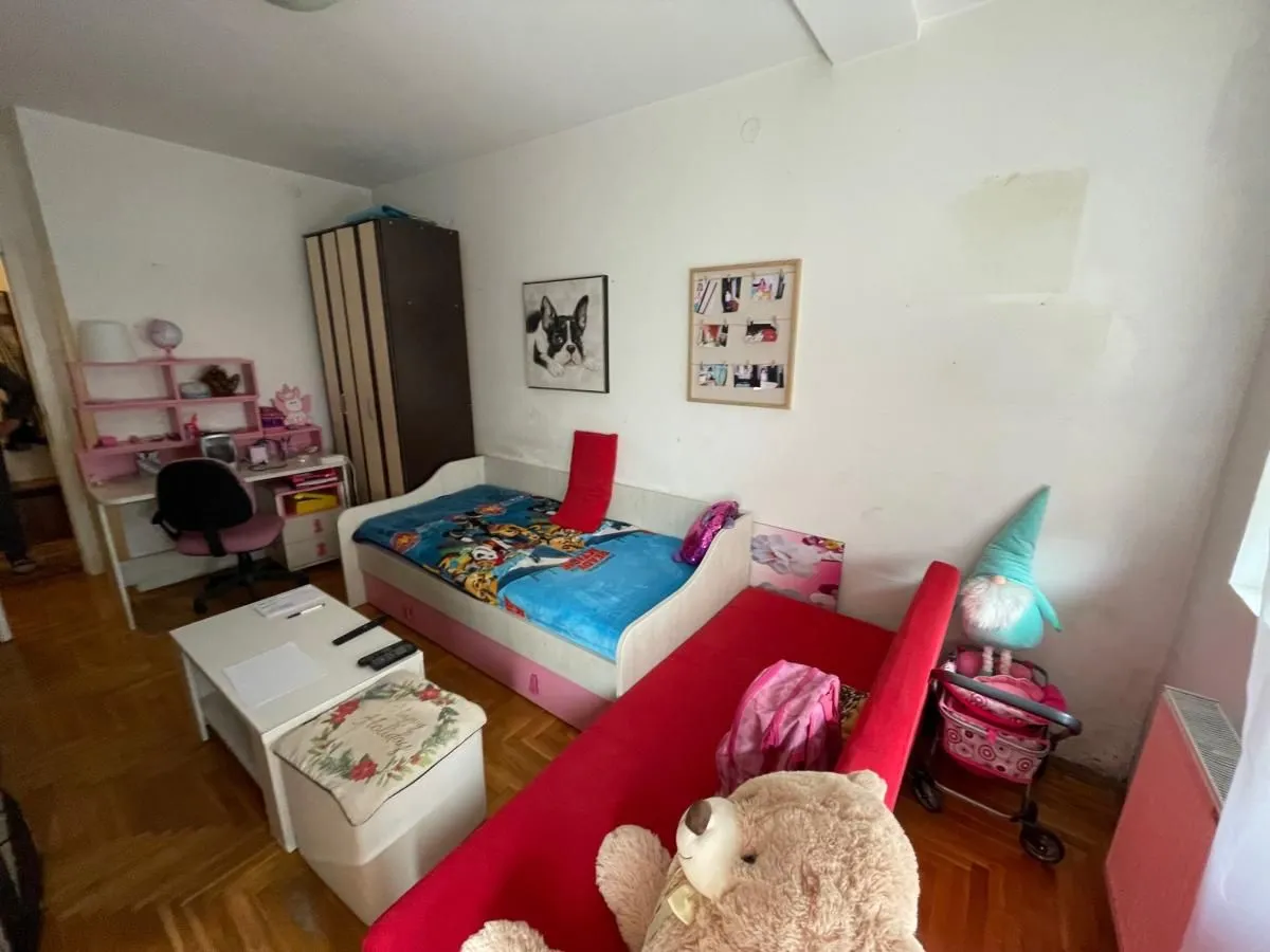 Prodaja, trosoban stan, 81m², Petrovaradin, Novi Sad