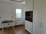 Izdavanje, trosoban stan, 60m², Bulbulder, Zvezdara Sve Podlokacije - image 9