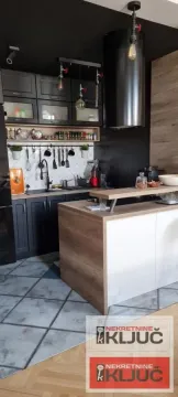 Prodaja, dvosoban stan, 69m², Centar, Novi Sad - image 15