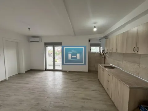 Izdavanje, stan, 48m2, Paraćin Izdavanje, stan, 48m2, Paraćin