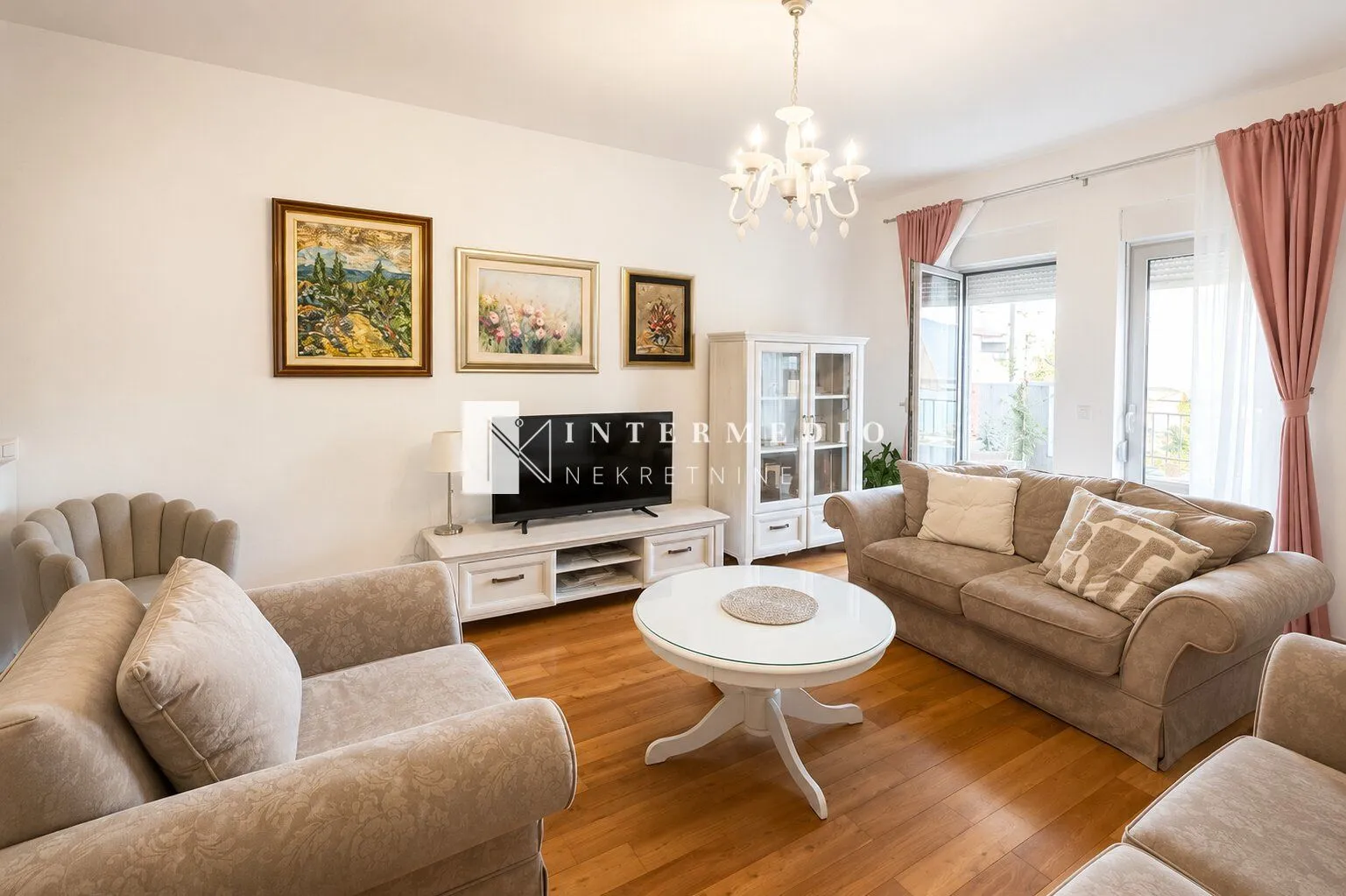 Prodaja, jednosoban stan, 64m², Topla, Herceg Novi