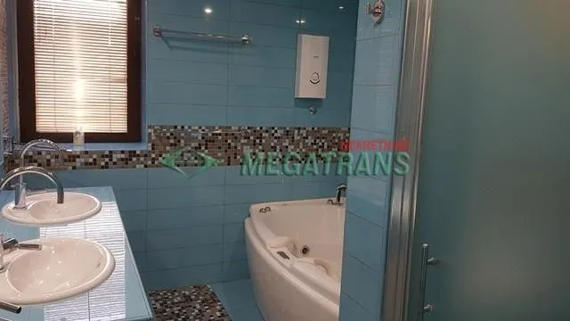 Prodaja, stan, 174m², Bulevar Oslobodjenja, Novi Sad Sve Podlokacije