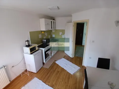 Prodaja, jednosoban stan, 40m², Kajsijar, Jagodina - image 14